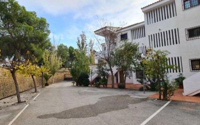 Sunny apartment with communal pool, near the sea in Altea