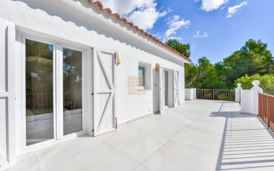 Renovated villa near Don Cayo Golf Course
