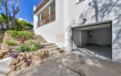 Renovated villa near Don Cayo Golf Course
