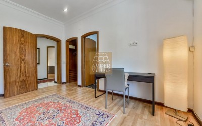 Exclusive villa in Altea offering complete privacy in a natural setting.