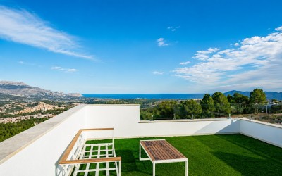Modern 3-Bedroom Villa with Private Pool in Polop