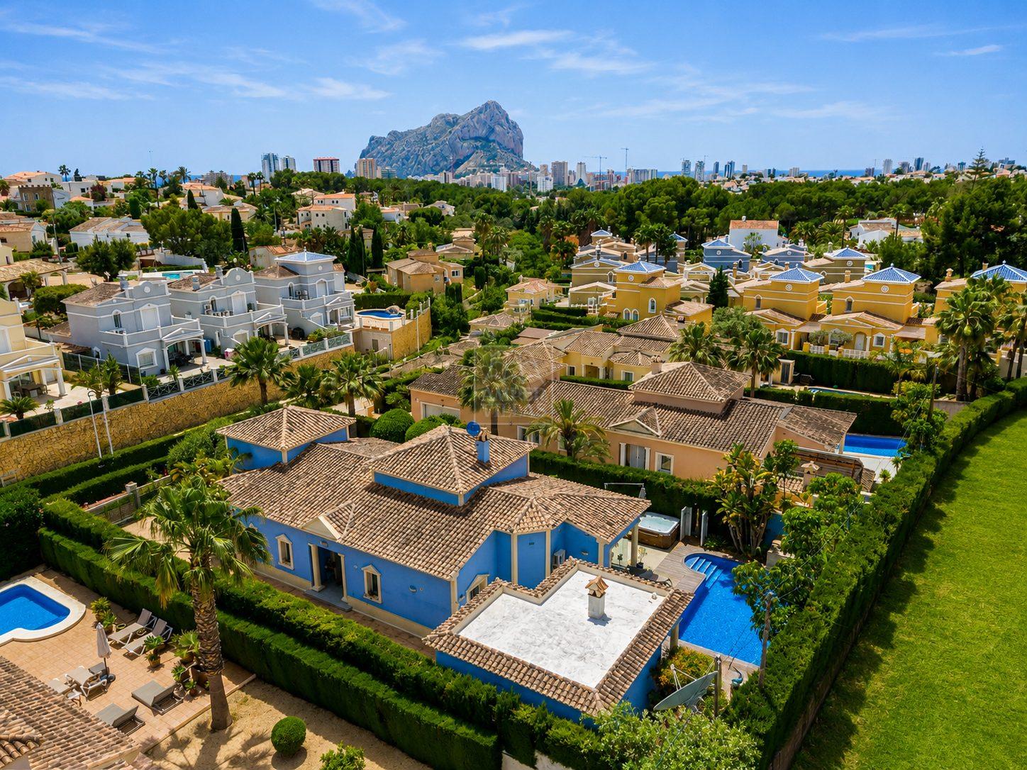 Elegante einstöckige Villa mit privatem Pool in Calpe