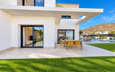 Luxury Detached Villa with Private Pool and Panoramic Sea
Views in Finestrat