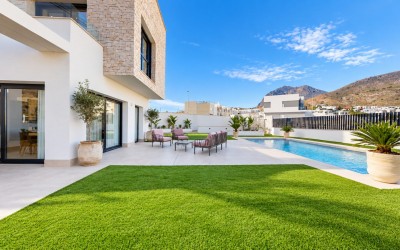 Luxury Detached Villa with Private Pool and Panoramic Sea
Views in Finestrat
