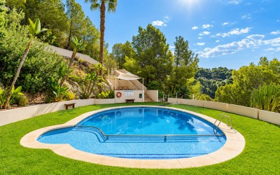 Duplex-Penthouse mit Panoramablick auf das Meer in Altea La Vella
French: