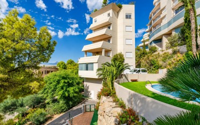 Duplex-Penthouse mit Panoramablick auf das Meer in Altea La Vella
French: