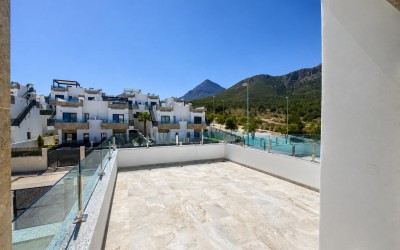 Villa moderne
de 3 chambres avec piscine privée à Polop