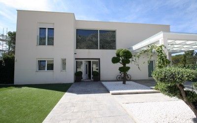 Sehr schöne moderne Villa in Altea Costa Blanca