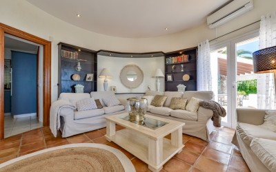 Вилла в аренду с захватывающим видом на море в Altea