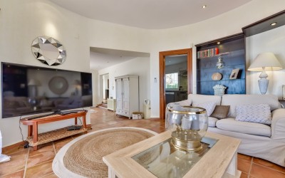 Вилла в аренду с захватывающим видом на море в Altea