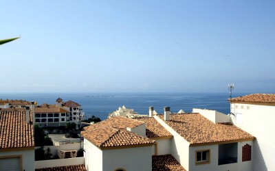 Leilighet til salgs med fantastisk panoramautsikt over sjøen i Altea