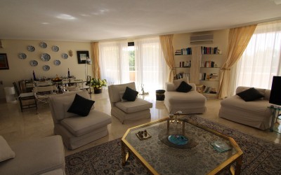 Spacious and sunny apartment with sea and mountains views in Altea Costa Blanca.