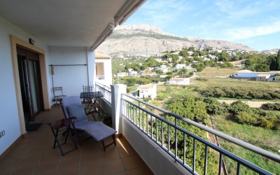 Moderne Wohnung zum verkaufen im Zentrum von Altea La Vieja, mit herrlichem Blick auf die Berge und das Meer.