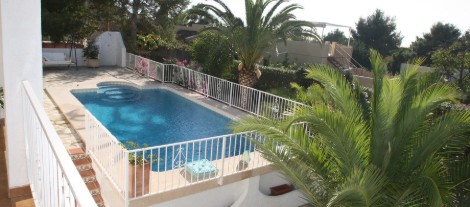 OFERTAS ÚLTIMA HORA en apartamentos y villas de alquiler en Altea