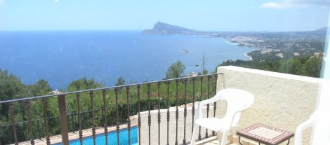 OFERTAS ÚLTIMA HORA en apartamentos y villas de alquiler en Altea